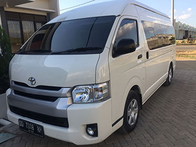 Rental Mobil Alphard Pekanbaru