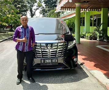 Rental Mobil Alphard Pekanbaru